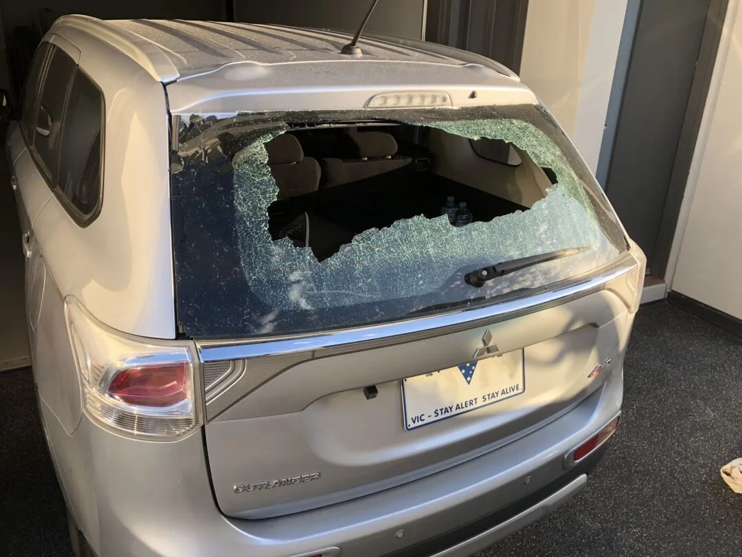 Broken Back Window — Lang Lang, VIC — Eastern Auto Glass